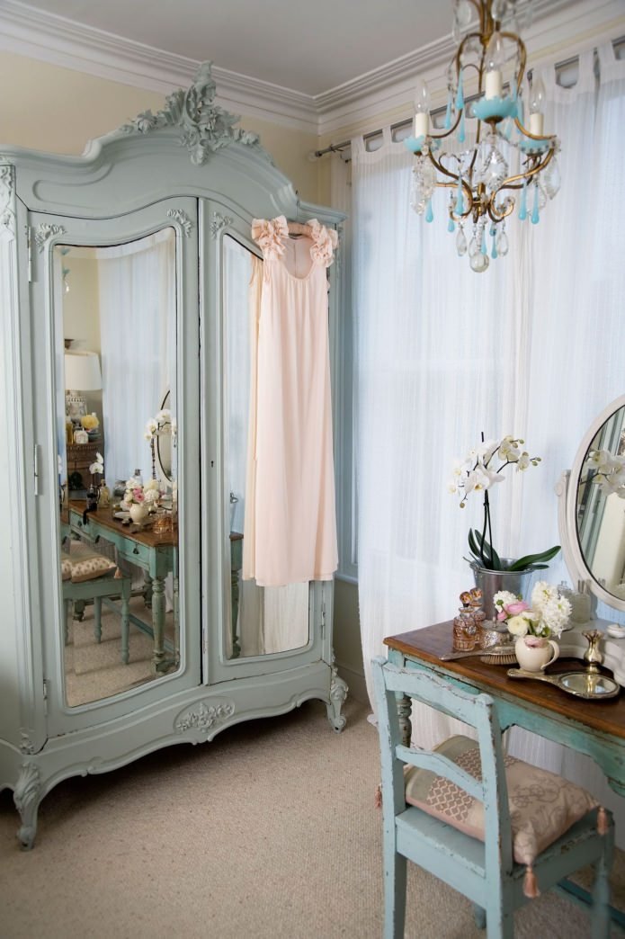 armoire miroir vintage