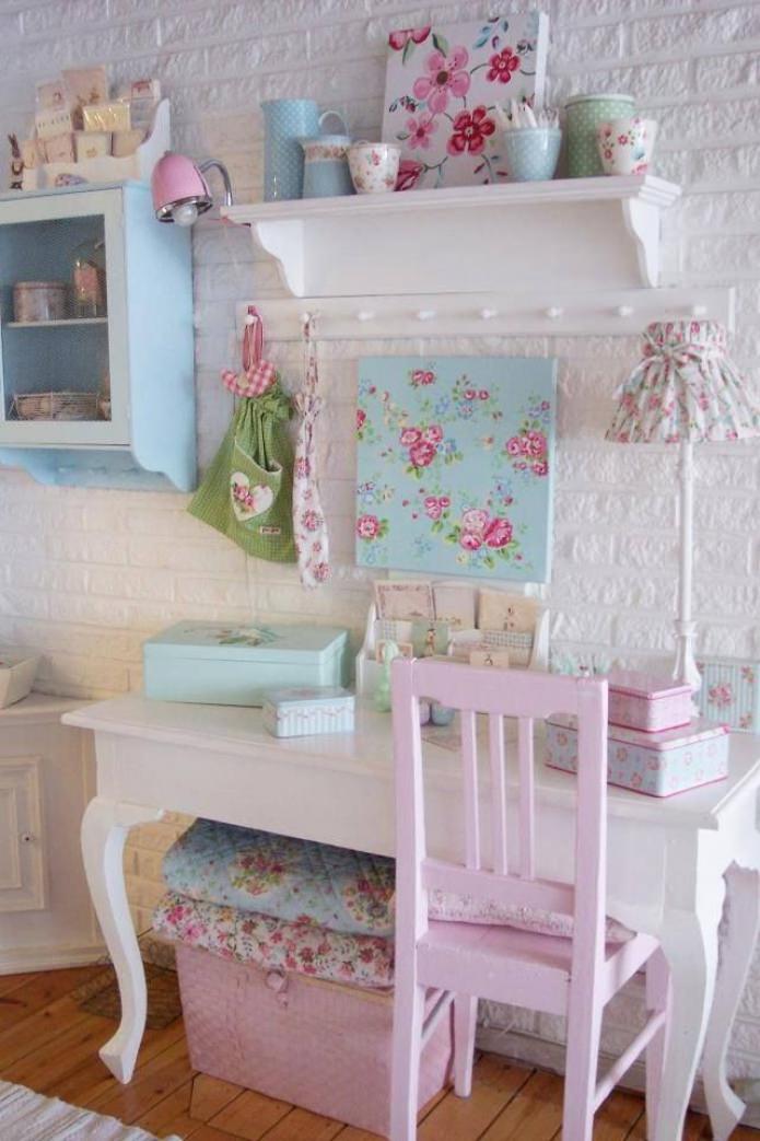 Espace de travail de style shabby chic