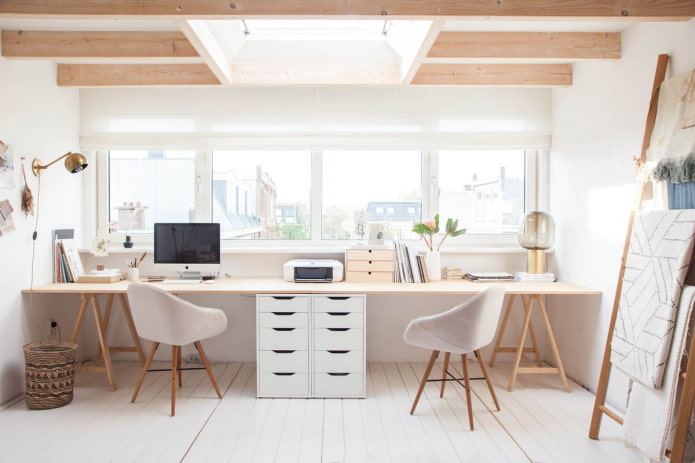 Intérieur de bureau de style scandinave