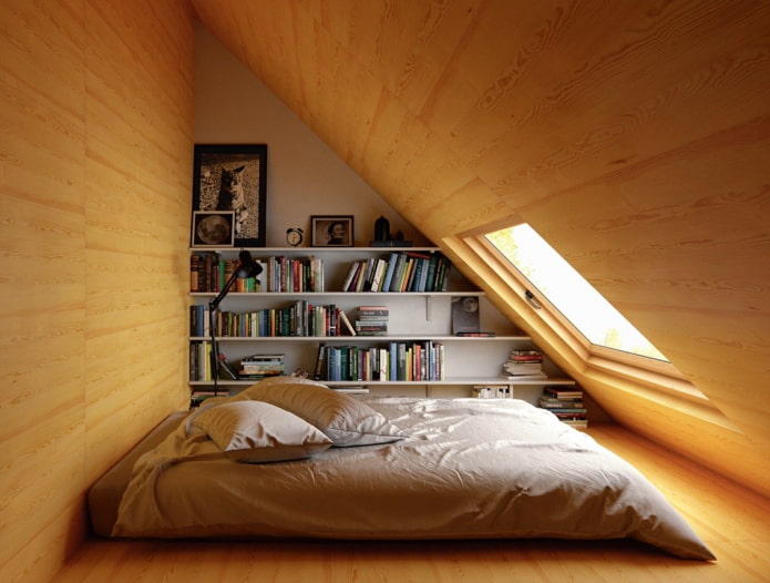Petite chambre sous les combles