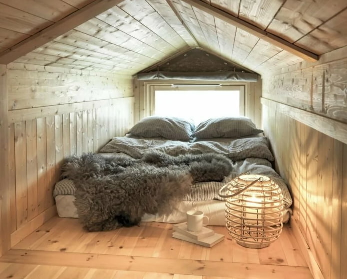 chambre cosy dans le grenier