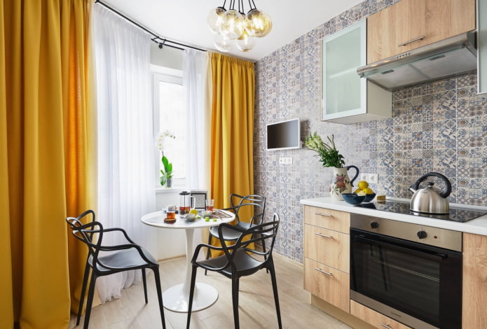 rideaux dans la cuisine de 6 carrés