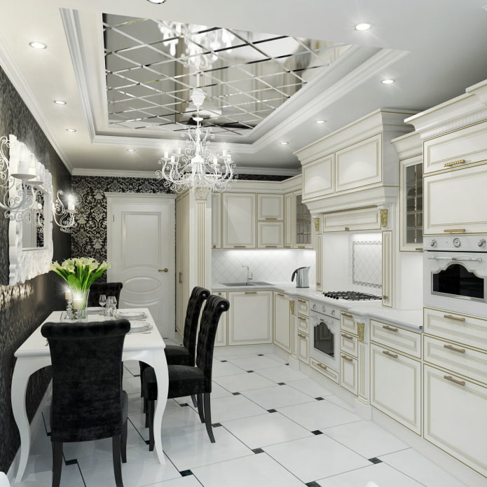 plafond miroir dans la cuisine
