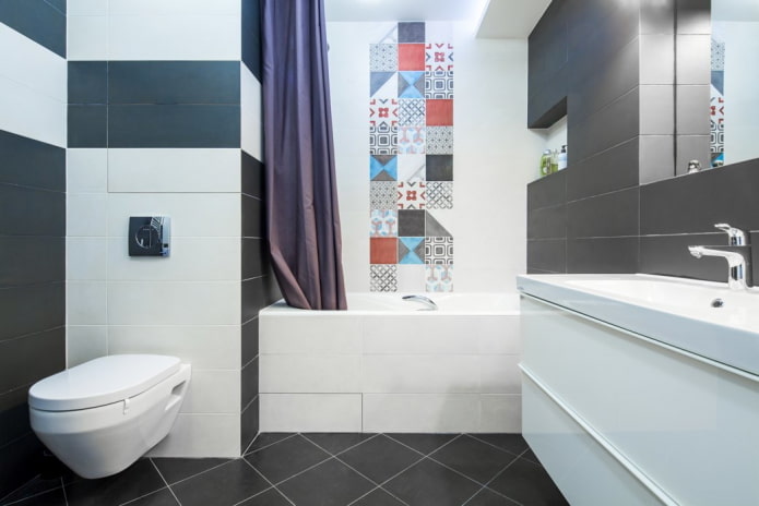Intérieur de la salle de bain d'un appartement de 36 m²