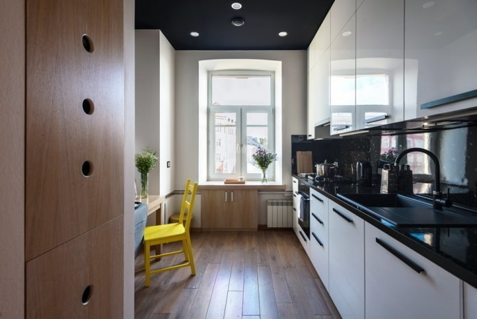 Conception de cuisine à l'intérieur d'un appartement de 40 mètres carrés