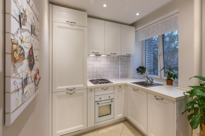 Intérieur d'un appartement de deux pièces de 10 mètres carrés