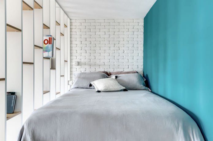 brique blanche à l'intérieur