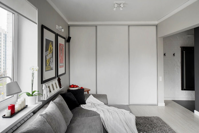 Meubles à l'intérieur d'un studio
