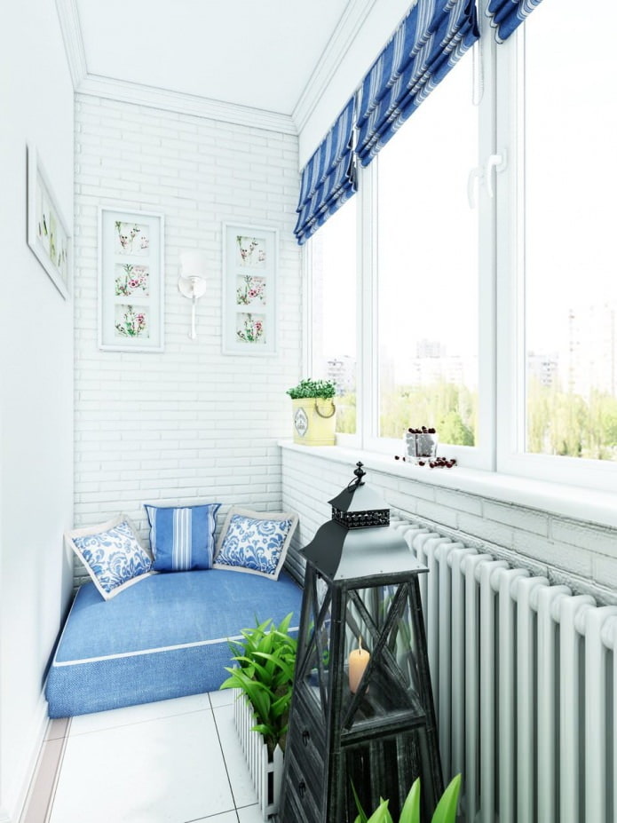 coin salon sur le balcon