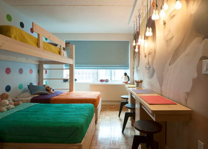 petite chambre d'enfants pour trois enfants