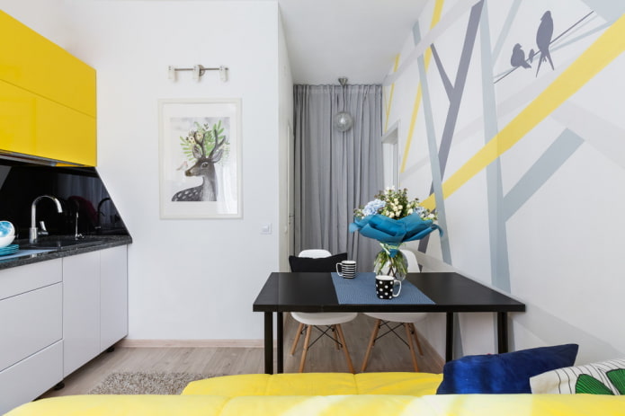 Décoration et textiles dans une petite cuisine