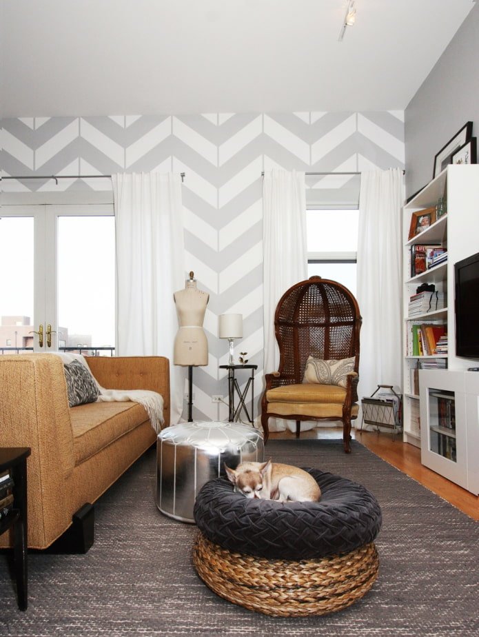 Papier peint à imprimé zigzag à l'intérieur