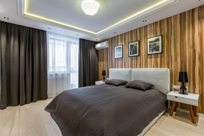 Plafond à deux niveaux dans la chambre