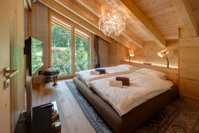 plafond incliné à l'intérieur