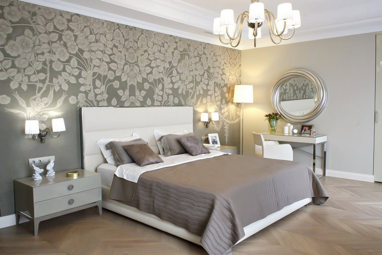 Intérieur de chambre avec papier peint gris