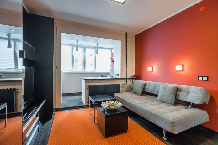 Intérieur d'un studio avec balcon