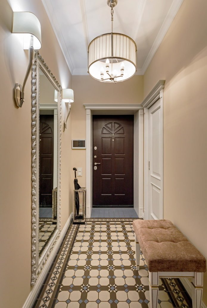 couloir blanc et beige