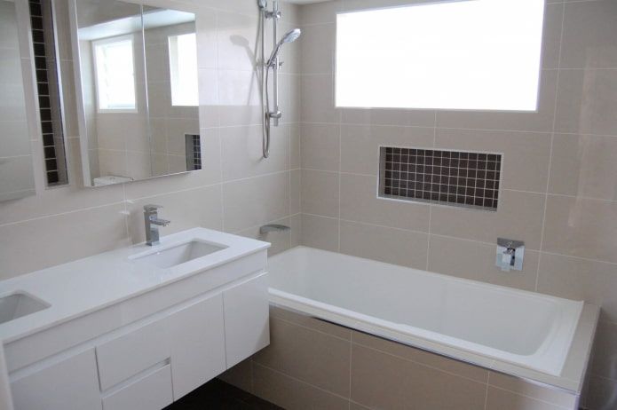 Salle de bain dans une Khrouchtchevka