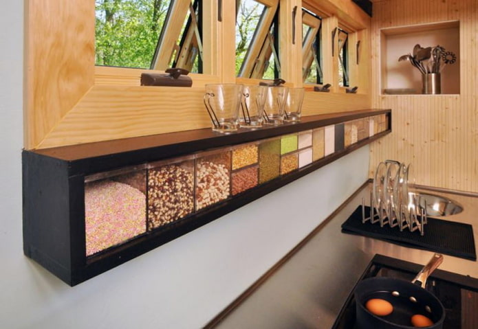 Espace cuisine dans un camping-car