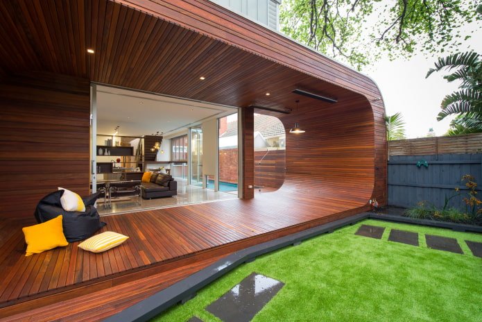 maison avec terrasse de style high-tech