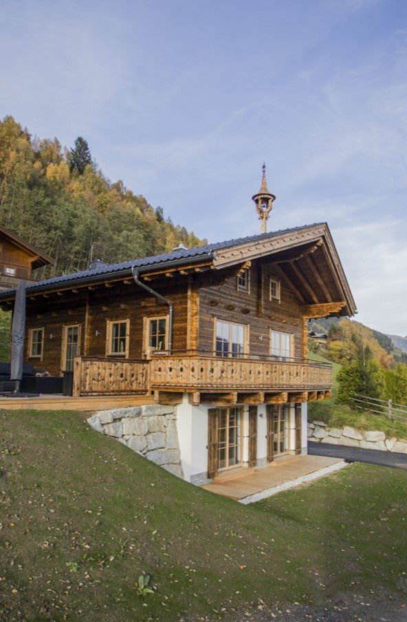 maison sur une pente