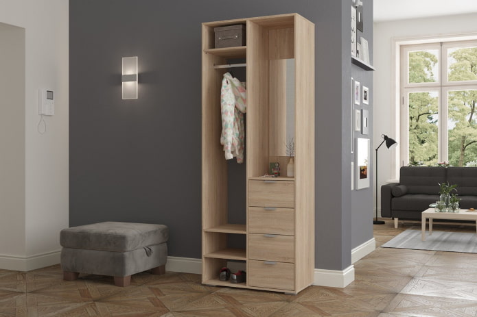 armoire pour le couloir dans une teinte claire