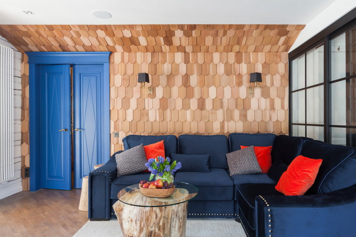 portes doubles à l'intérieur du salon