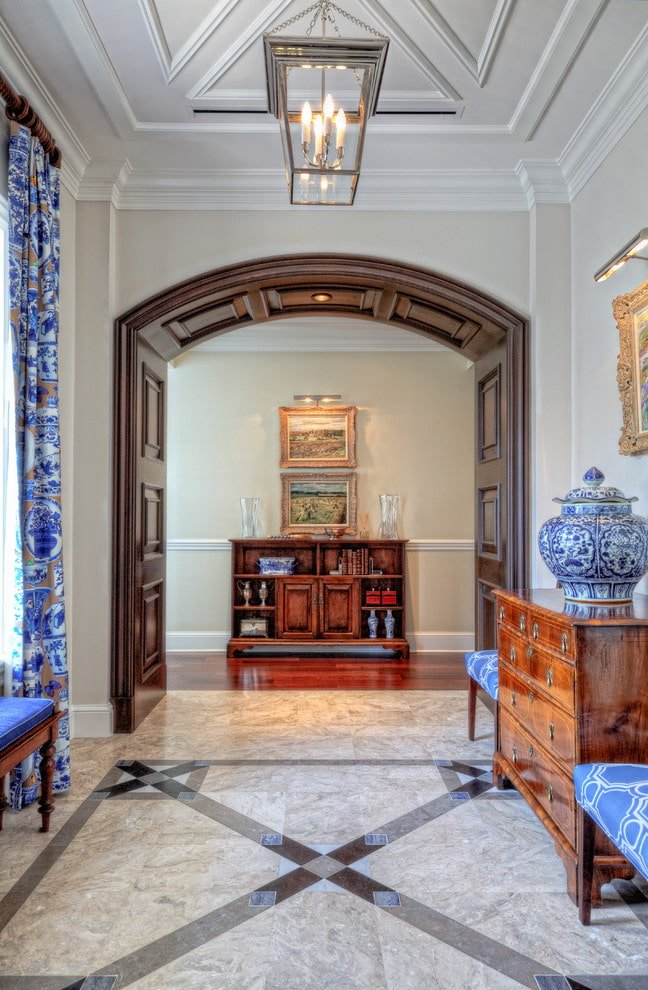 Passage de porte avec garniture et extensions