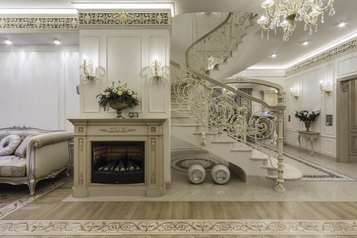 Intérieur d'un appartement à deux niveaux de style classique