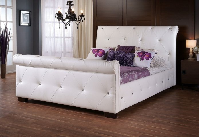 Modèle double avec strass intérieur