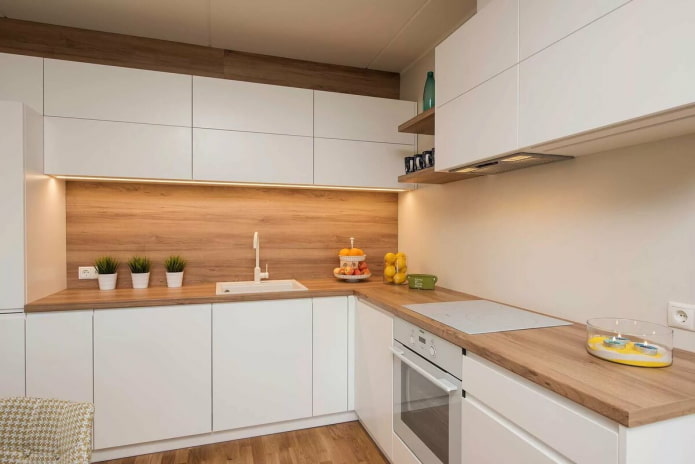 MDF et aggloméré pour la finition du tablier de cuisine