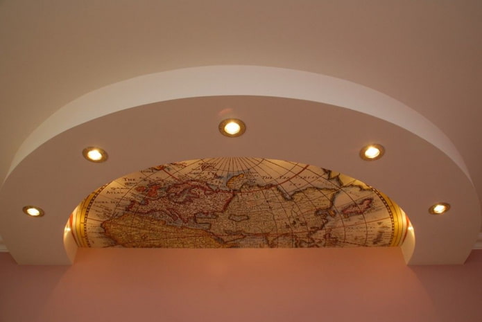 Structure de plafond incurvée en forme de demi-cercle