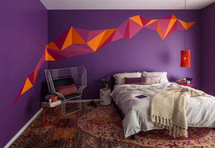 Décoration de chambre violette
