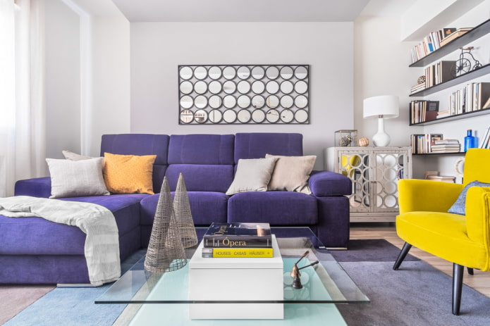 Canapé d'angle violet vif de style moderne