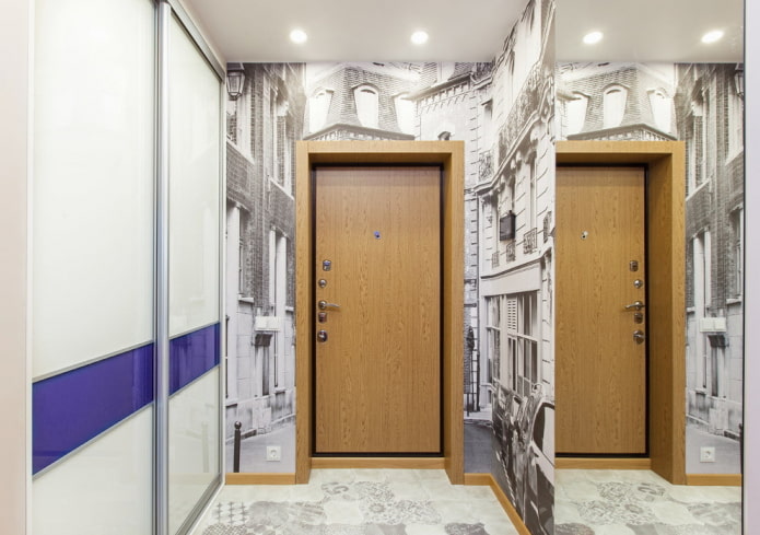 Armoire à l'intérieur d'un petit couloir