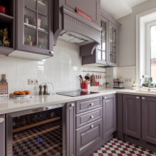 À quoi ressemblent les carreaux émaillés à l'intérieur ?-0