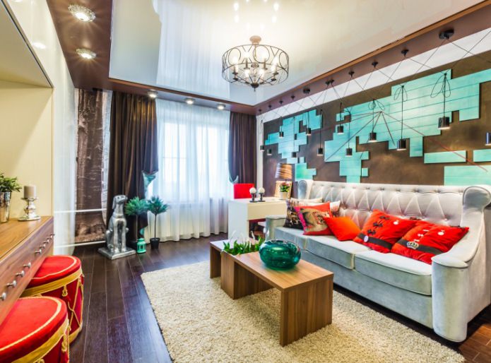 Plafond blanc et marron