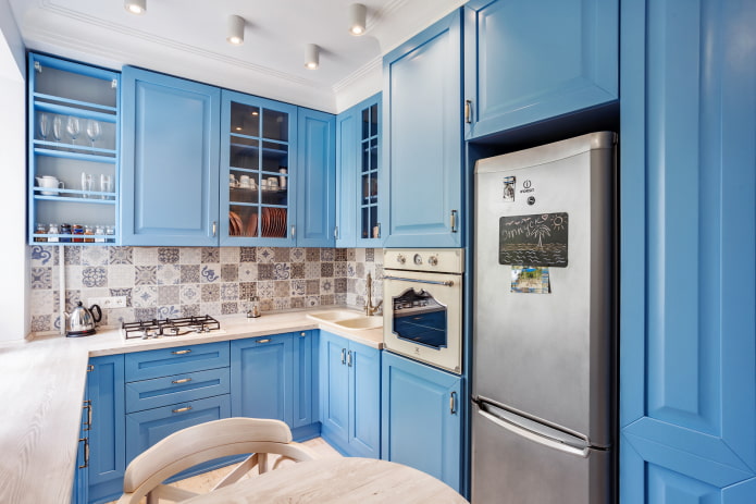 Cuisine bleue en U