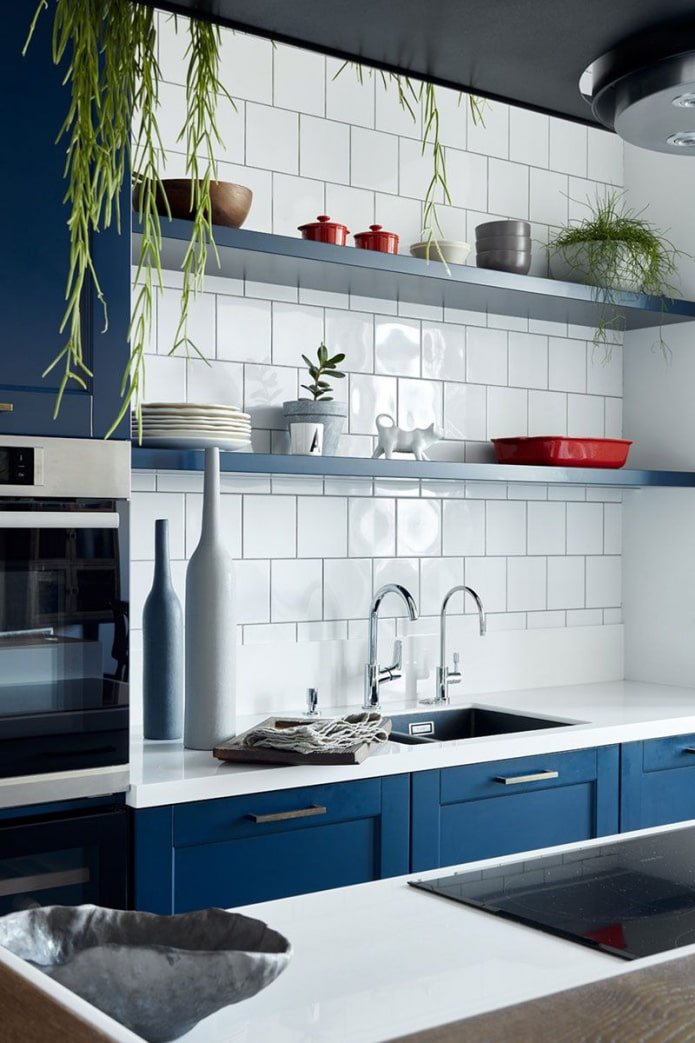 plan de travail de cuisine bleu