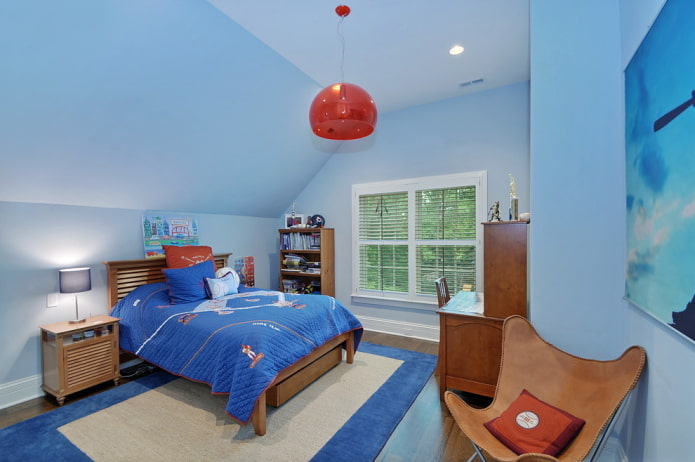 plafond peint bleu