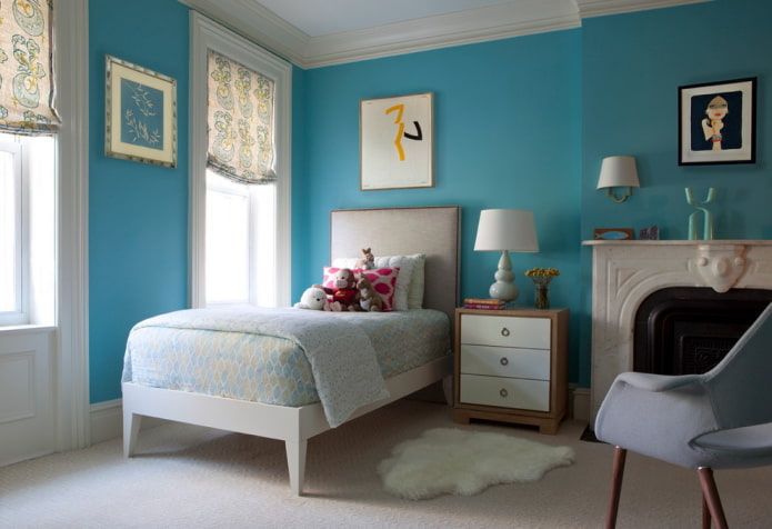 Décoration d'intérieur d'une chambre d'enfant dans les tons bleus