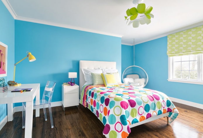 Décoration d'intérieur de chambre d'enfant dans les tons bleus