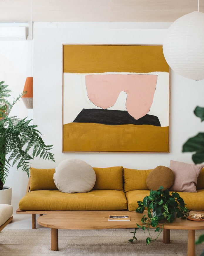 peinture au-dessus du canapé
