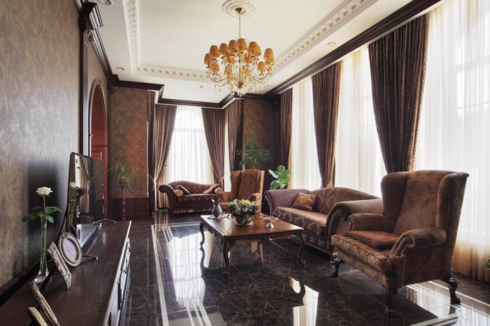 Salon classique aux tons sombres