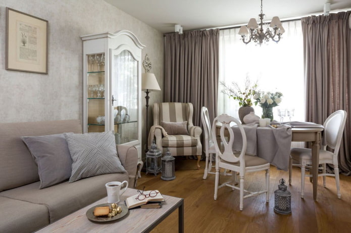 Provence élégante dans un salon moderne