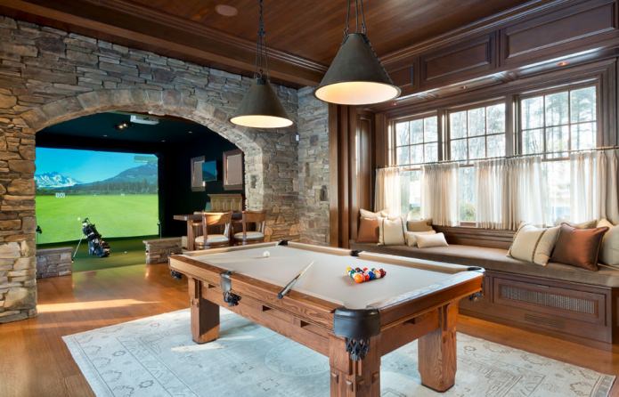 intérieur d'une salle de billard dans la maison 