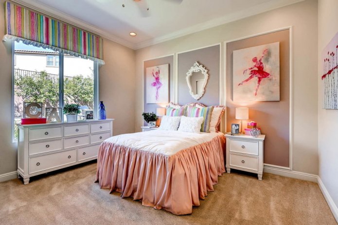 Chambre d'enfant lumineuse