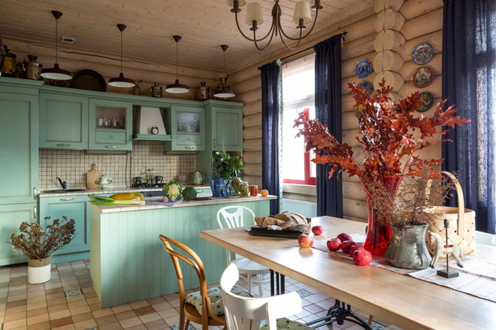 Conception de cuisine à l'intérieur d'une maison en rondins
