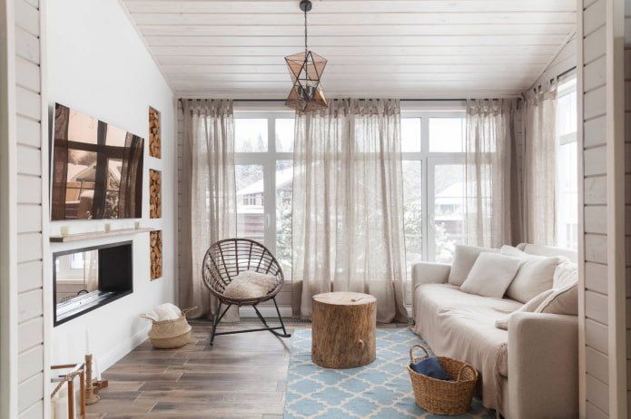 Petit salon de style scandinave à l'intérieur de la maison
