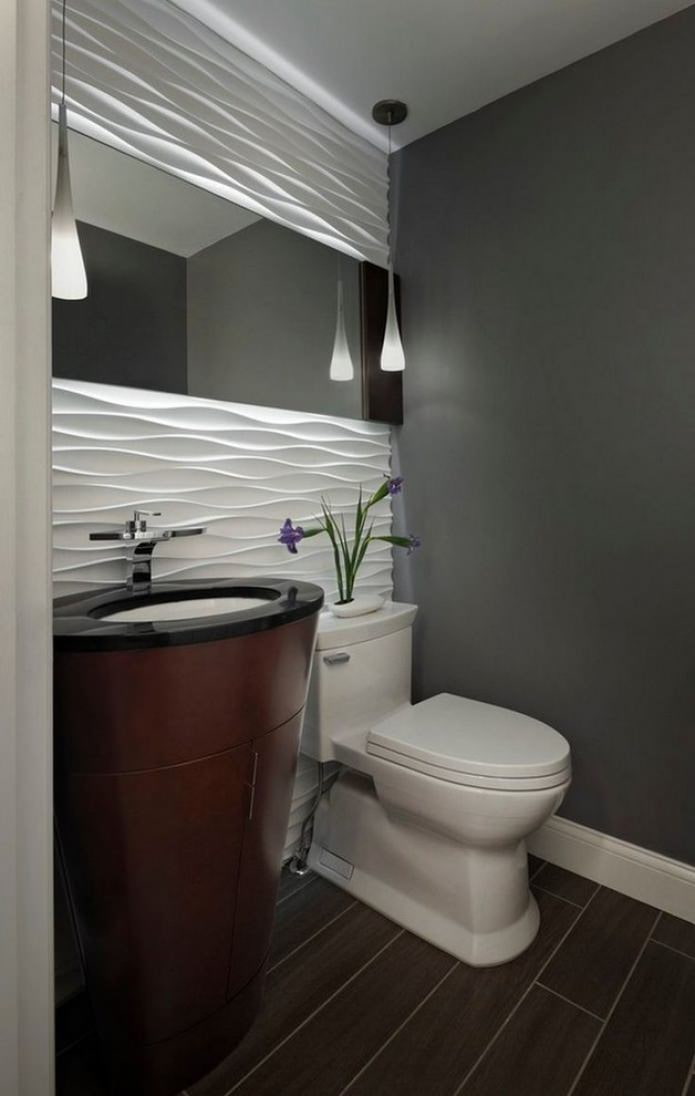 Carrelage au sol des toilettes